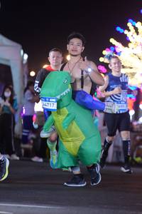 BIB: 3685, 749
                            <button type="button" onclick="openModal(23179557)" class="btn btn-primary btn-sm float-right btn-popup" data-toggle="modal" data-target=".modal-high-quality">
                        <i class="fas fa-shopping-cart"></i> Add to Cart
                    </button>
                                            <button type="button" onclick="isThisMe(23179557, true)" class="btn btn-success btn-sm float-right btn-popup btn-isme hidden" data-toggle="tooltip" data-placement="bottom" title="นี่คือรูปของคุณใช่ไหม คลิกที่นี่เพื่อเอาเข้าอัลบั้ม">
                        <i class="fas fa-plus"></i> Add to album
                    </button>
                    <button type="button" onclick="isThisMe(23179557, false)" class="btn btn-warning btn-sm float-right btn-popup btn-isnotme hidden">
                        <i class="fas fa-ban"></i> Remove from album
                    </button>